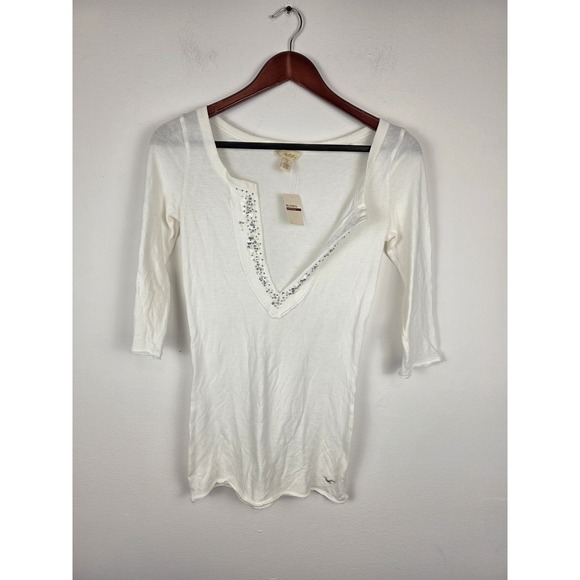 Hollister Tops - Hollister Co. NWT‎ Vintage Y2K Womens White 3/4 Sleeve V Neck Sequins Size Small